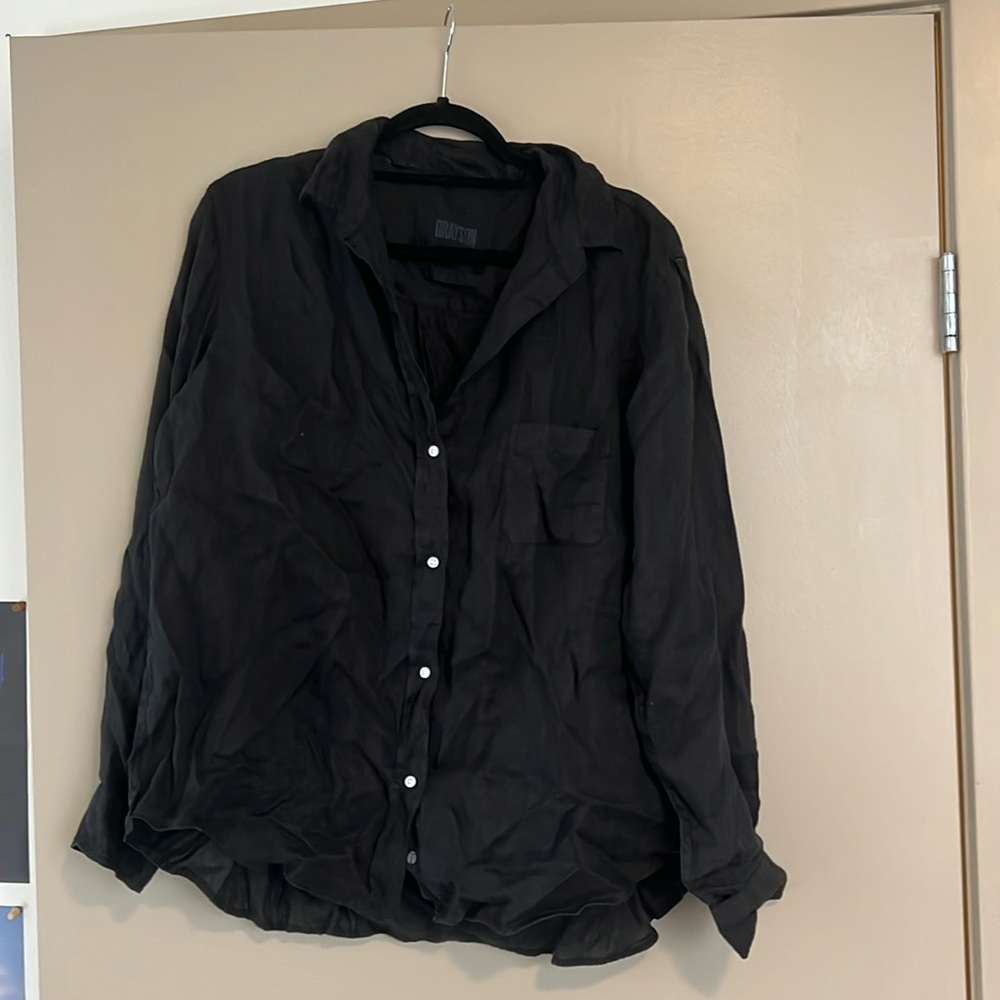 Grayson button up shirt women’s medium
